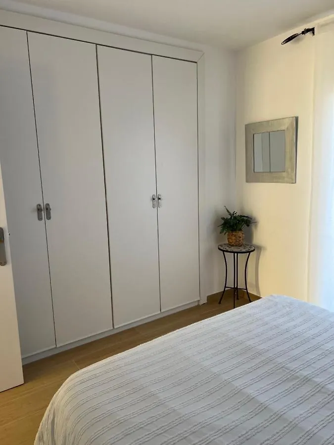 Apartamento Para 4 Personas A 200 M De La Playa. Empuriabrava 0*,  Španělsko